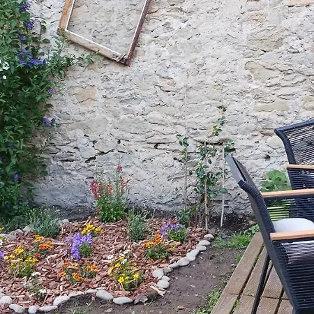 Bed & Breakfast Le 9 De Cour, Caouette Carcassonne
